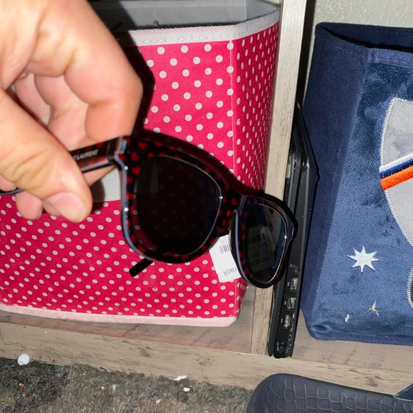 Saint Laurent sunglasses - Picture 2 of 8